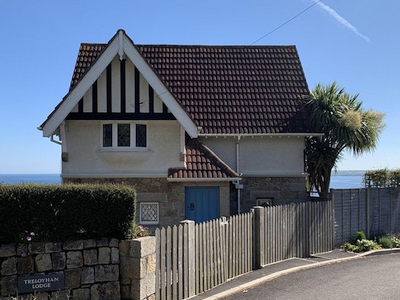 Treloyhan Lodge