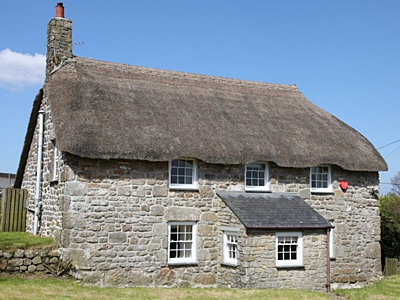 Boskennal 17th Century Thatched Cottage