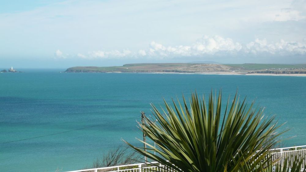Compass Point Holiday Flat Carbis Bay St Ives Cornwall