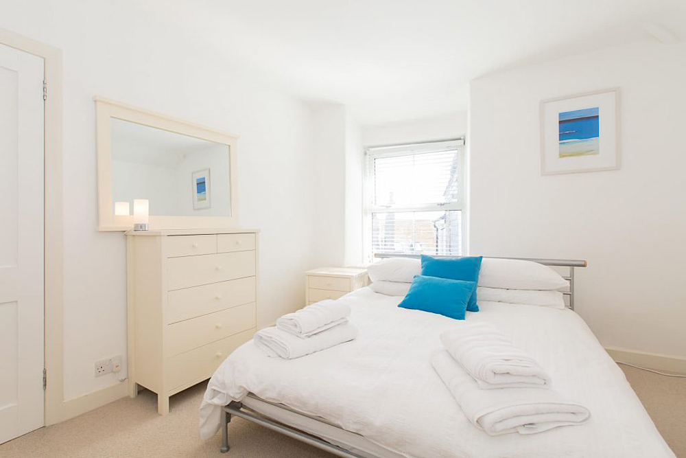 St Ives Self Catering Holiday Cottage Salubrious Cottage