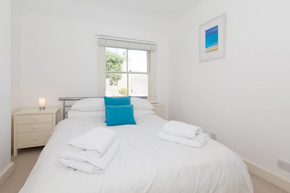 St Ives Self Catering Holiday Cottage Salubrious Cottage