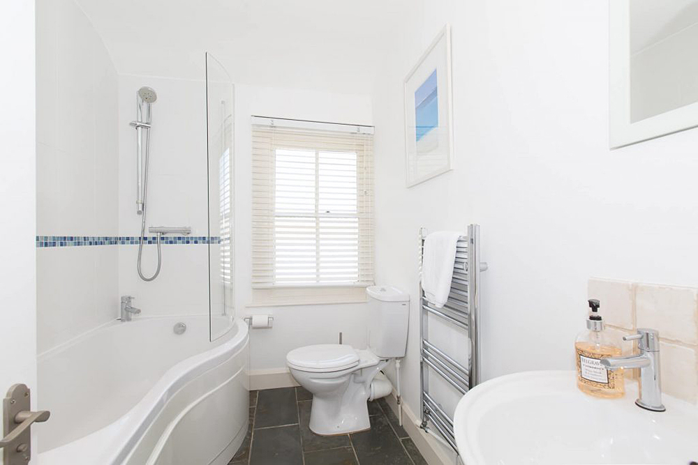 St Ives Self Catering Holiday Cottage Salubrious Cottage