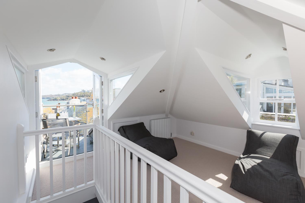 St Ives Self Catering Holiday Cottage Salubrious Cottage