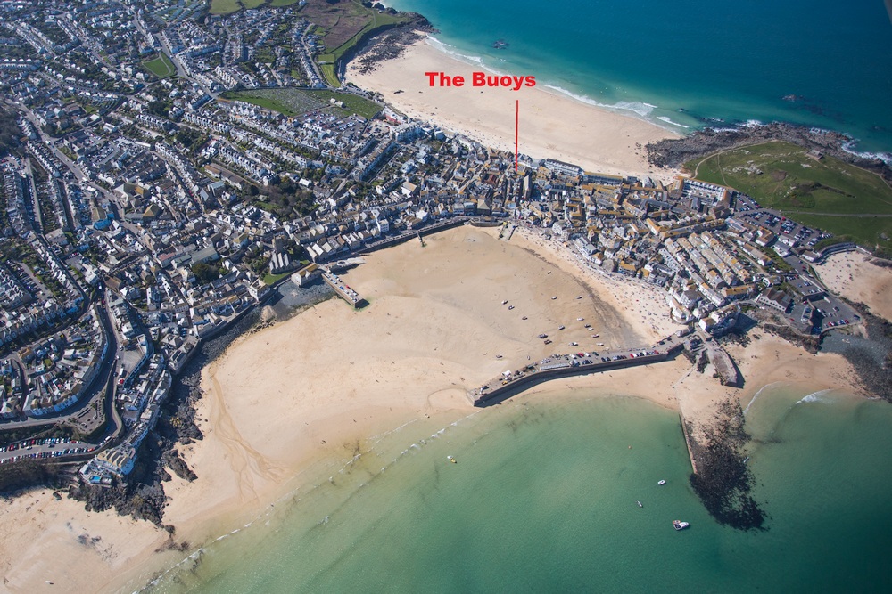The Buoys Holiday Cottage in Norway Square St Ives Cornwall near the