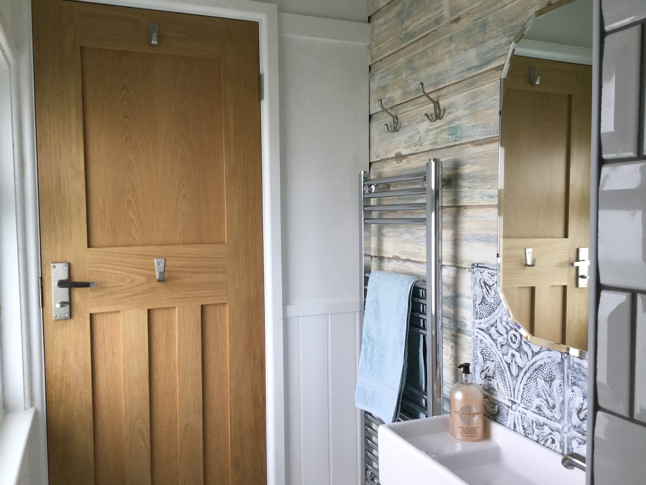 Silver Mist Shower Room